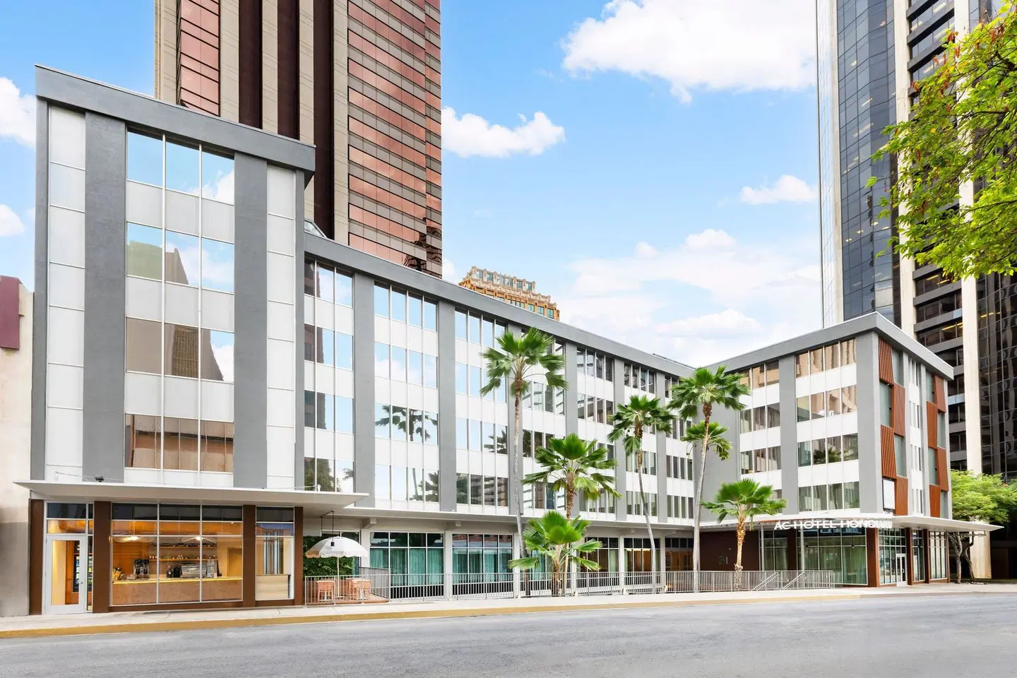 AC Hotel by Marriott Honolulu EXTERIOR