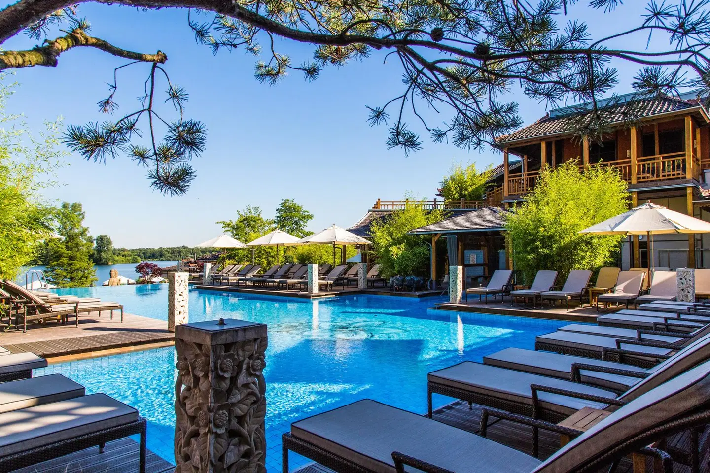 Best Western Plus Parkhotel Velbert OUTDOOR_POOL
