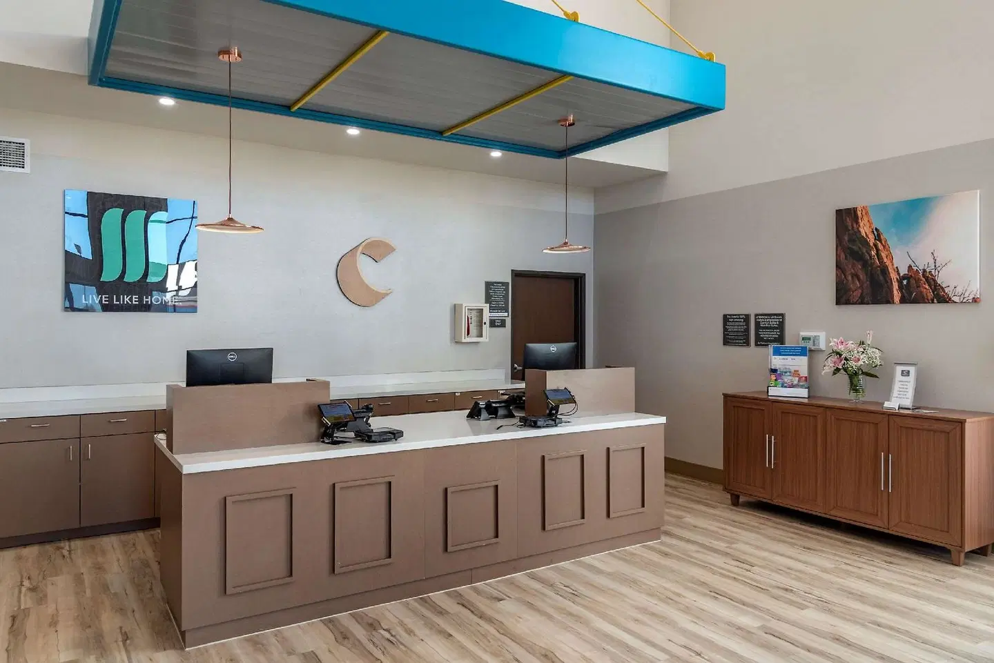 MainStay Suites Colorado Springs East - Medical Center Area LOUNGE_LOBBY