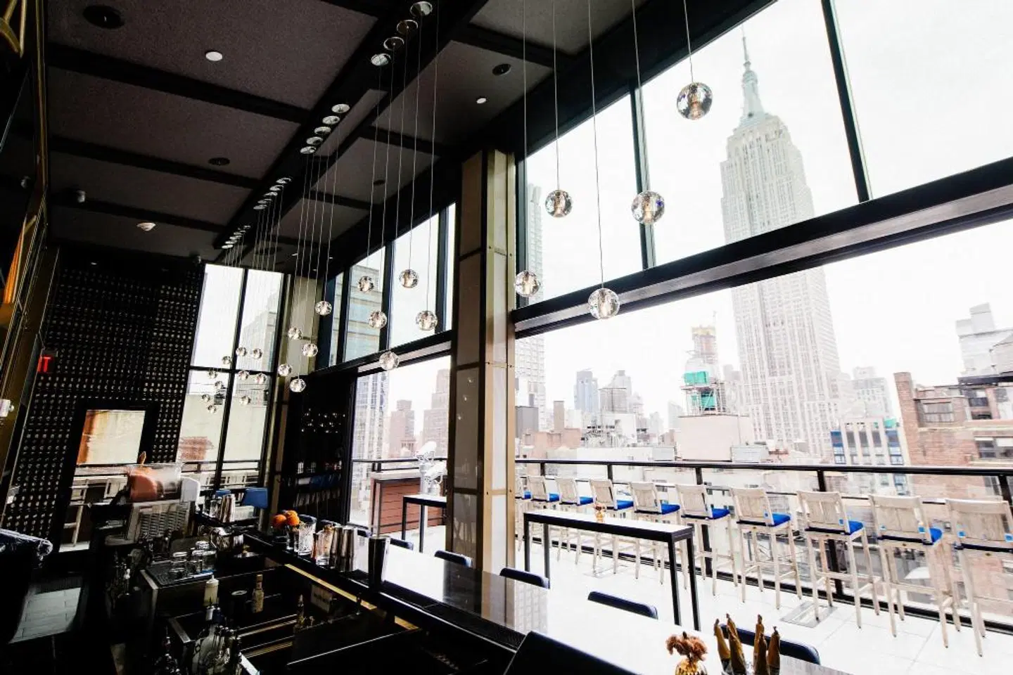 Archer Hotel New York LOUNGE_LOBBY