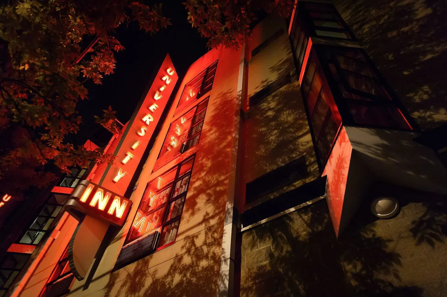 University Inn EXTERIOR