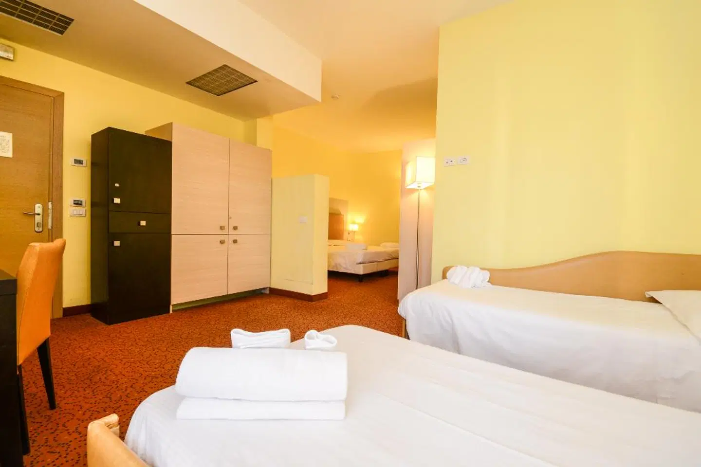 Regal Hotel & Apartments ROOM_EXAMPLE