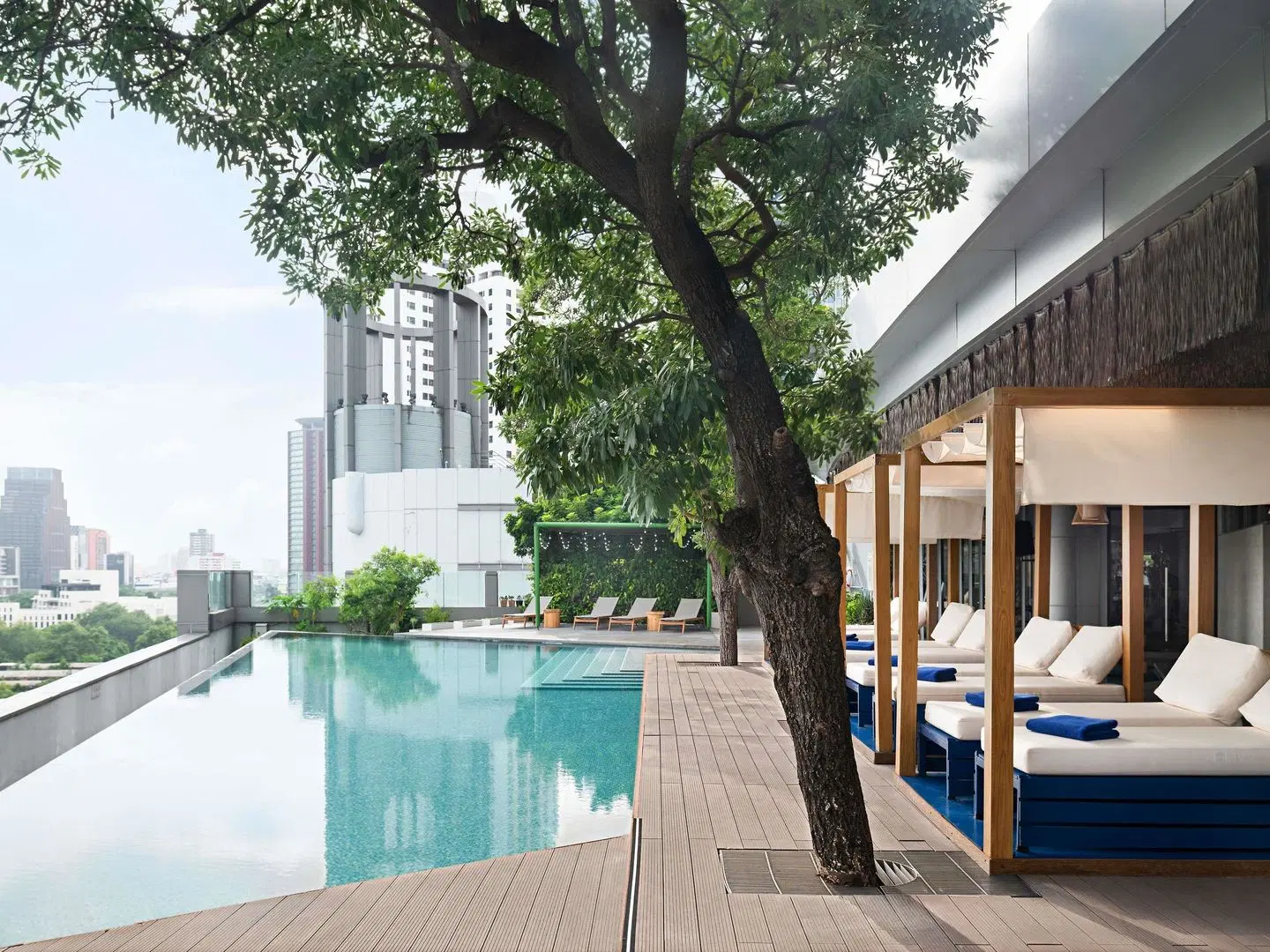 Novotel Bangkok Platinum Pratunam OUTDOOR_POOL