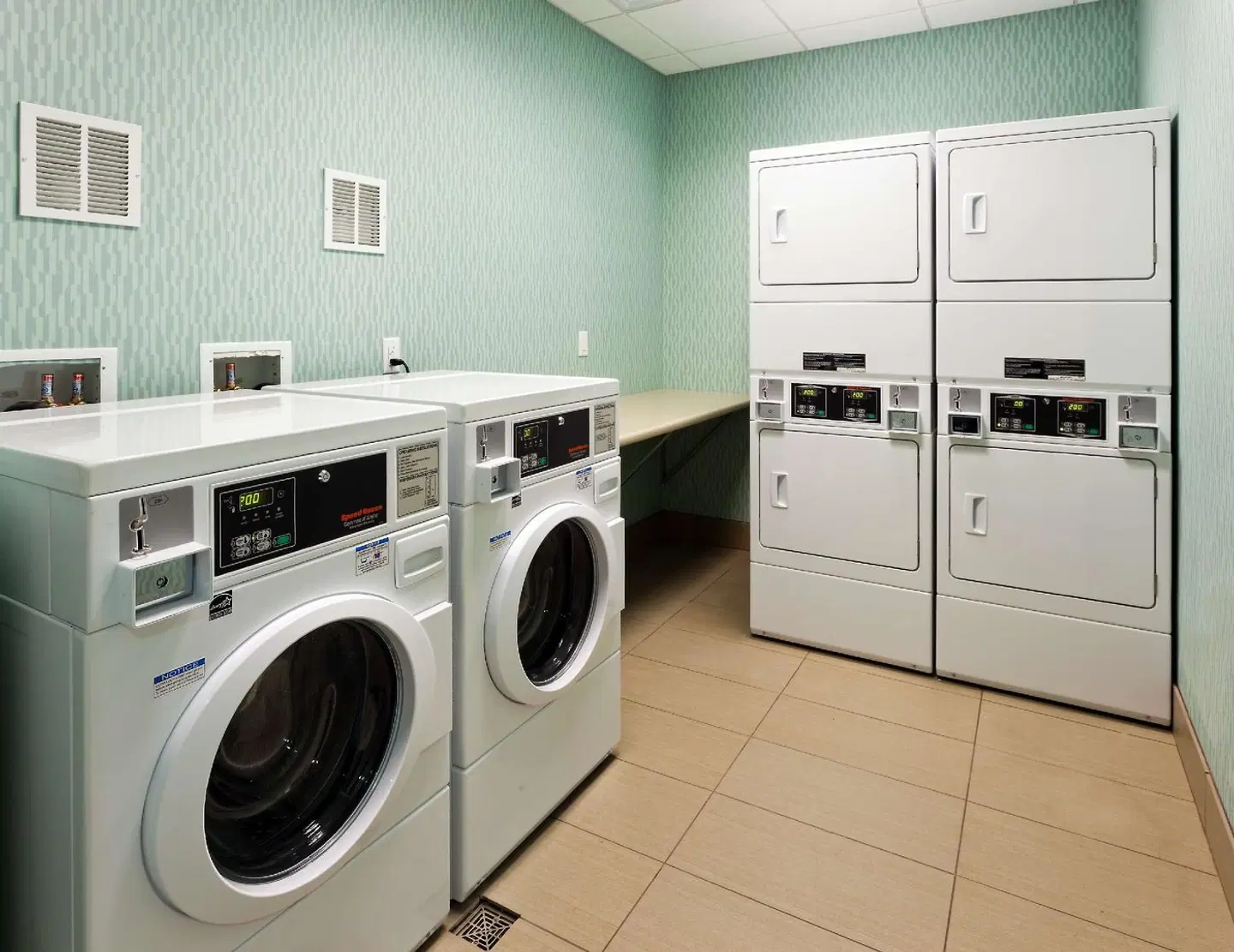 Hampton Inn & Suites Denver/Airport-Gateway Park Badezimmer