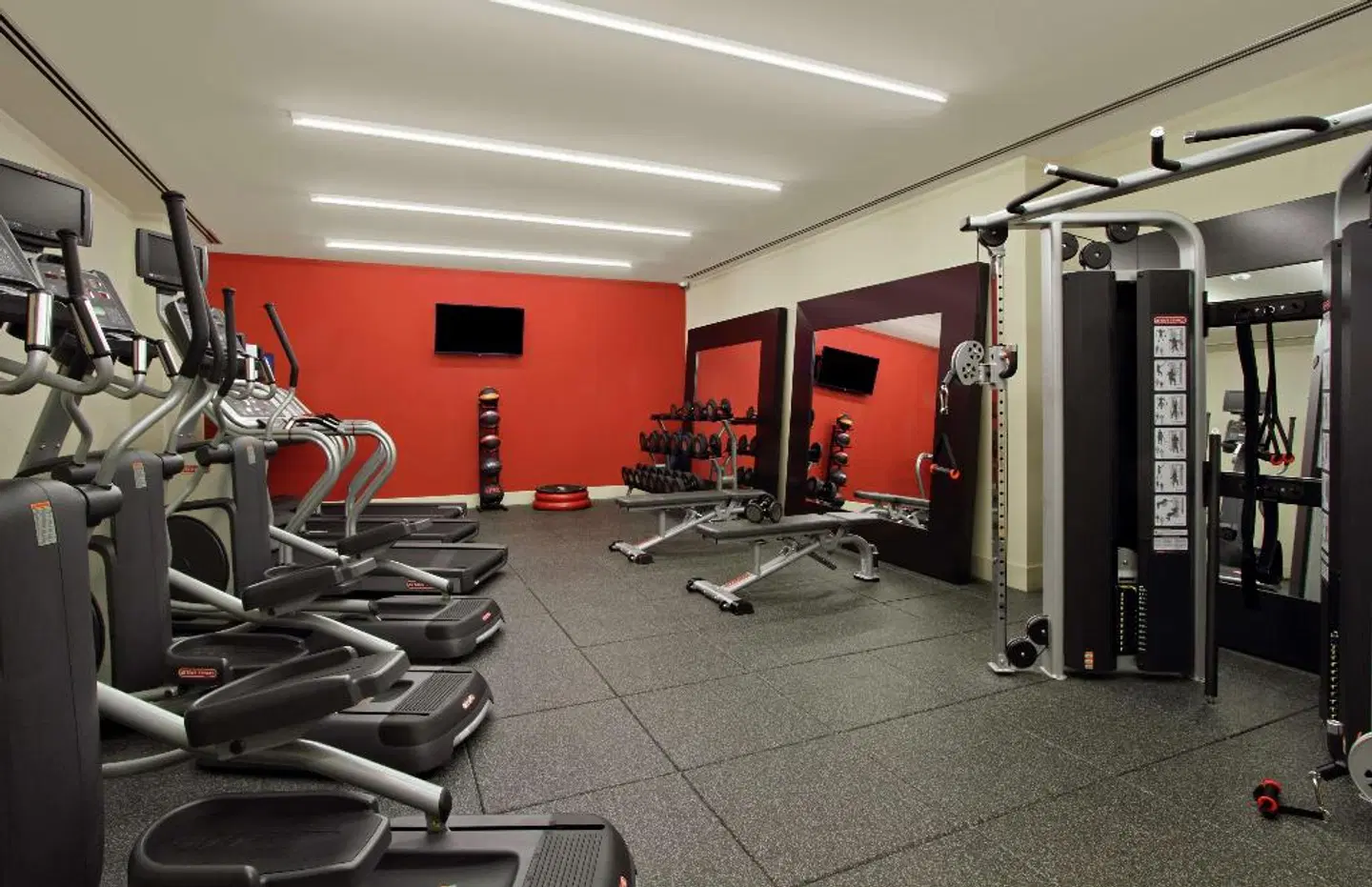 Hilton Garden Inn New York/Midtown Park Ave SPORTS_AND_LEISURE