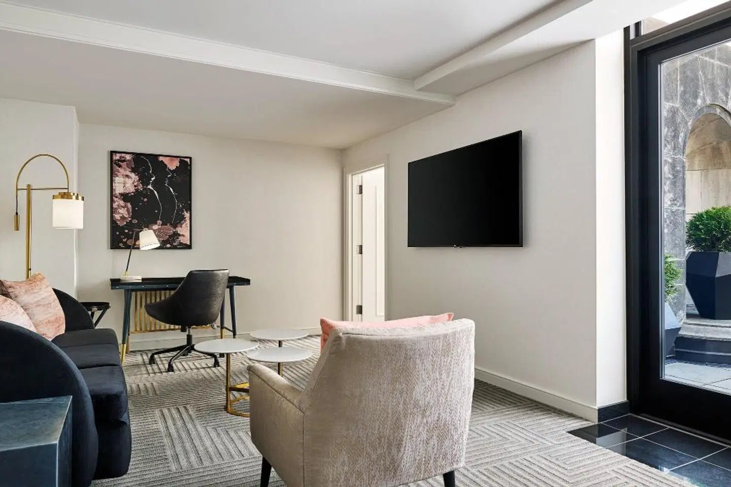 The Gwen, a Luxury Collection Hotel, Michigan Avenue Chicago ROOM_EXAMPLE