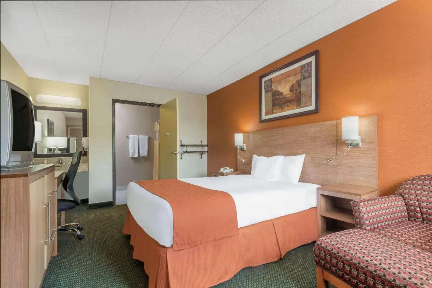 Days Inn by Wyndham Columbus Fairgrounds ROOM_EXAMPLE