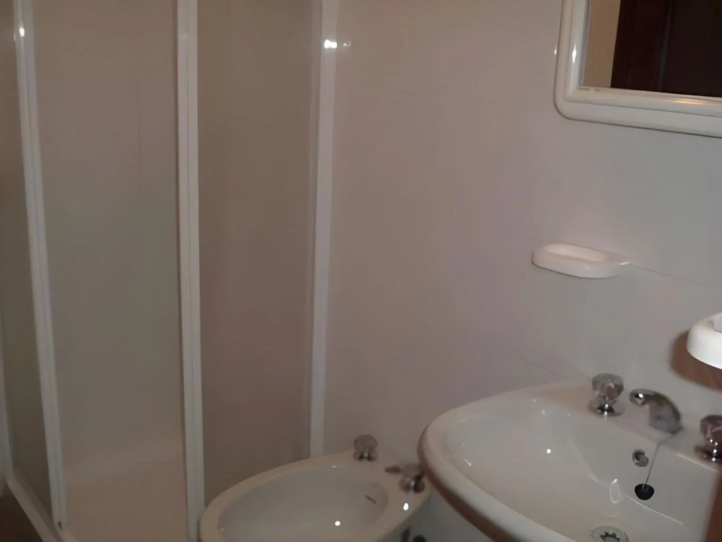 Residence Acero Rosso BATHROOM
