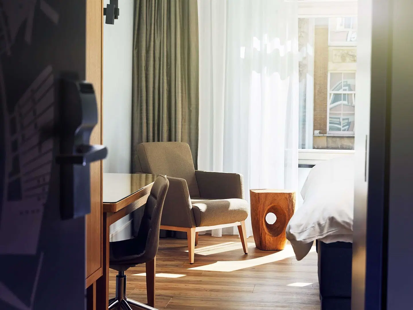 Swissôtel Amsterdam LOUNGE_LOBBY