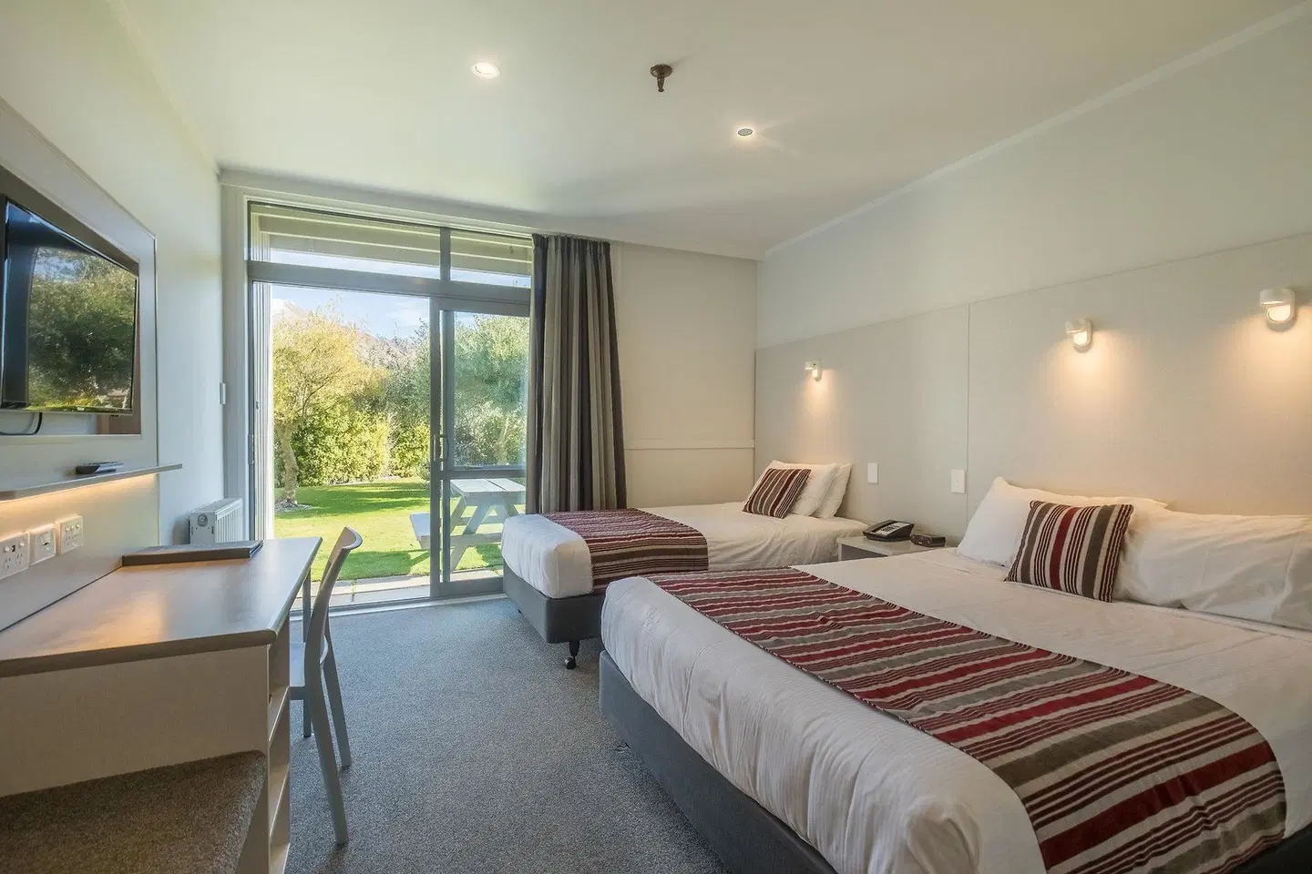 Wanaka Hotel ROOM_EXAMPLE