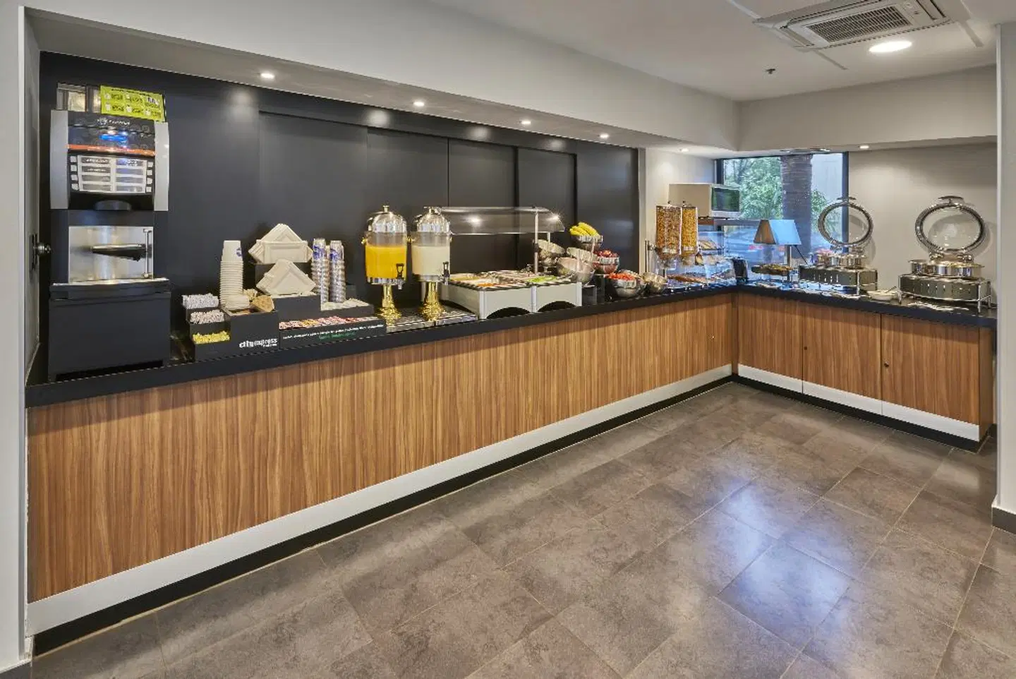 City Express Irapuato Restaurant