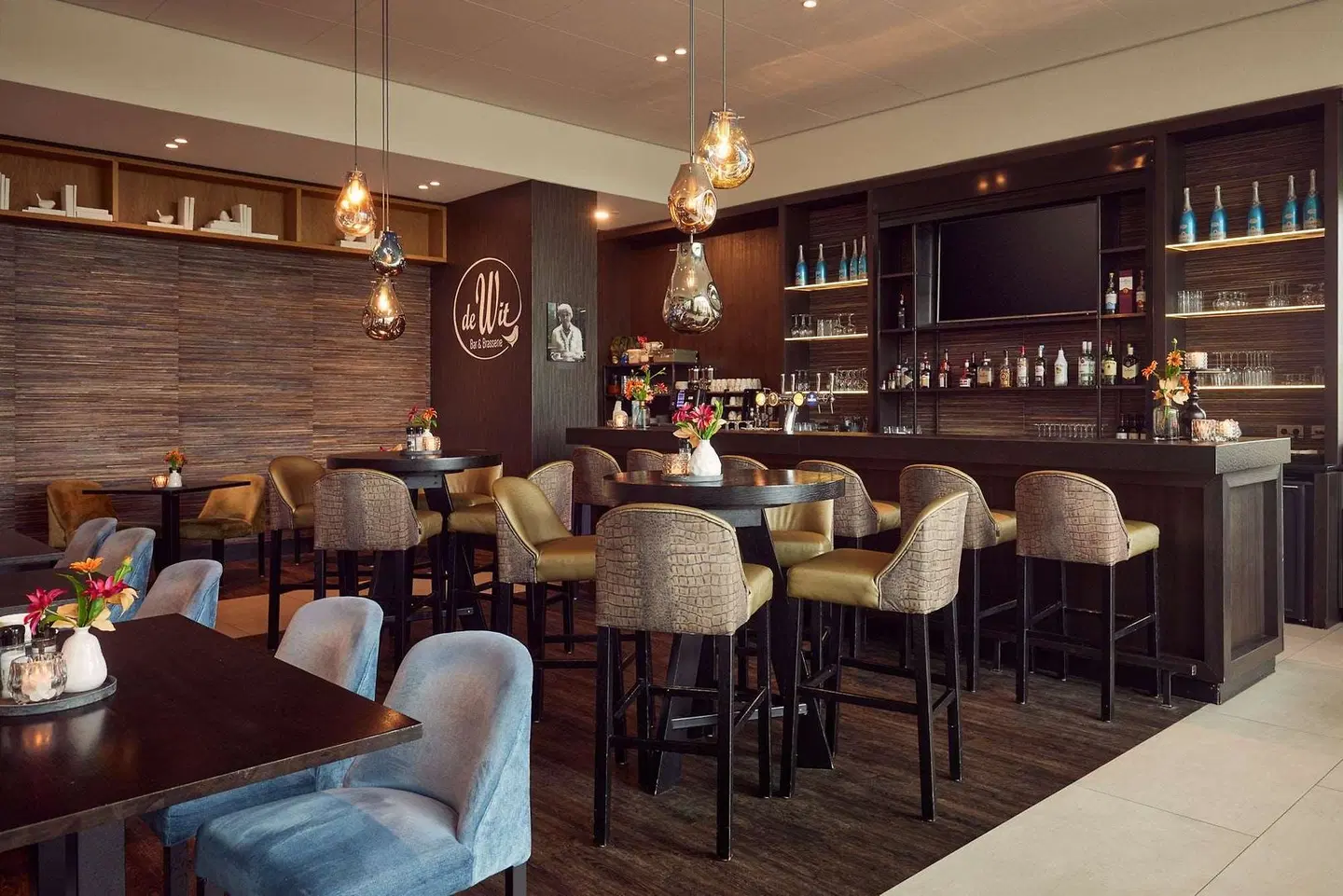 Van der Valk Hotel Groningen-Hoogkerk Bar