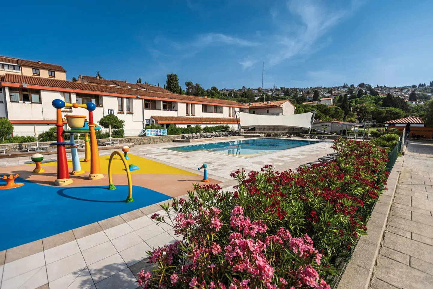 Vile Park Premium OUTDOOR_POOL