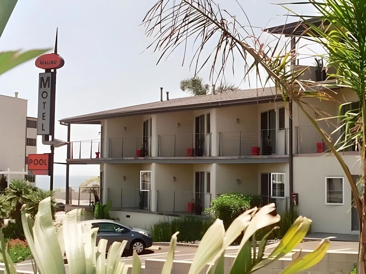 The Malibu Motel TERRACE