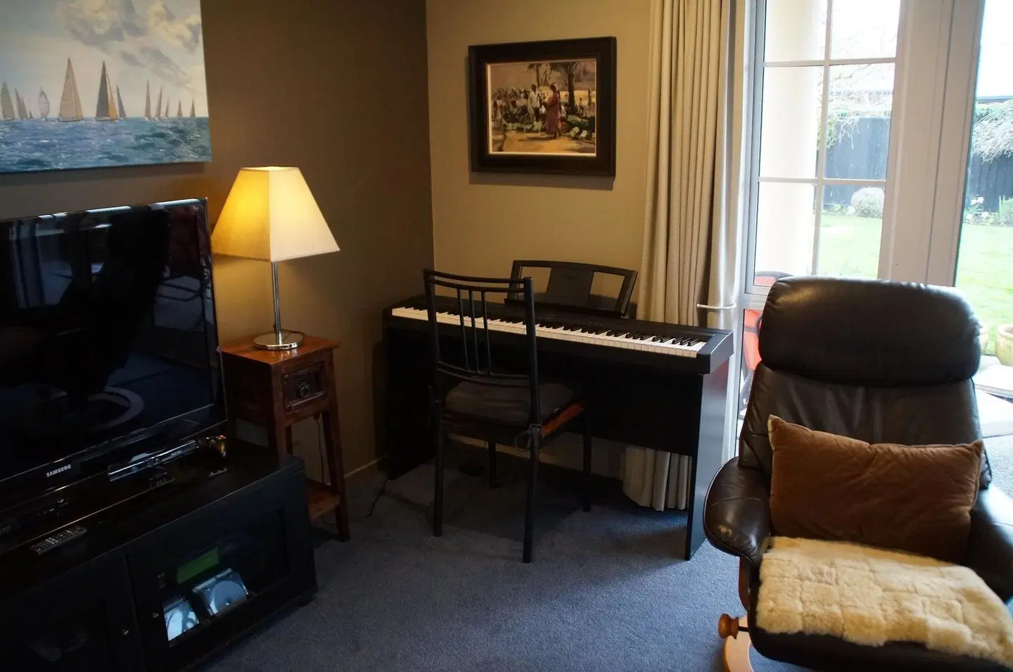 Olive House Bed and Breakfast ROOM_EXAMPLE