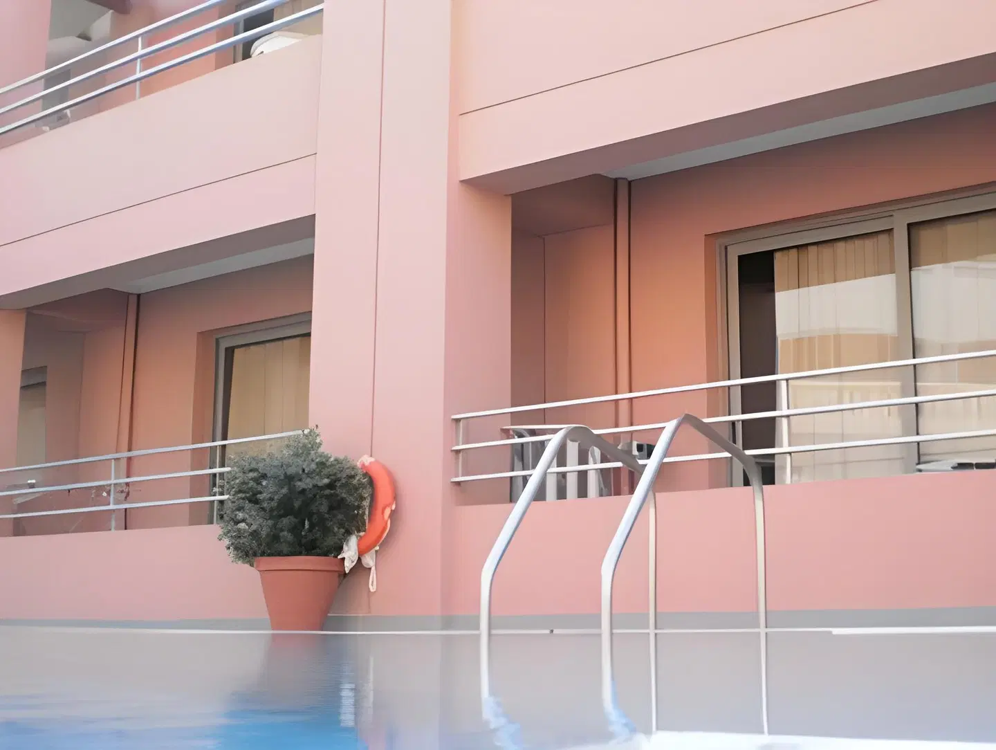 Anatoli Apartments Hallenbad