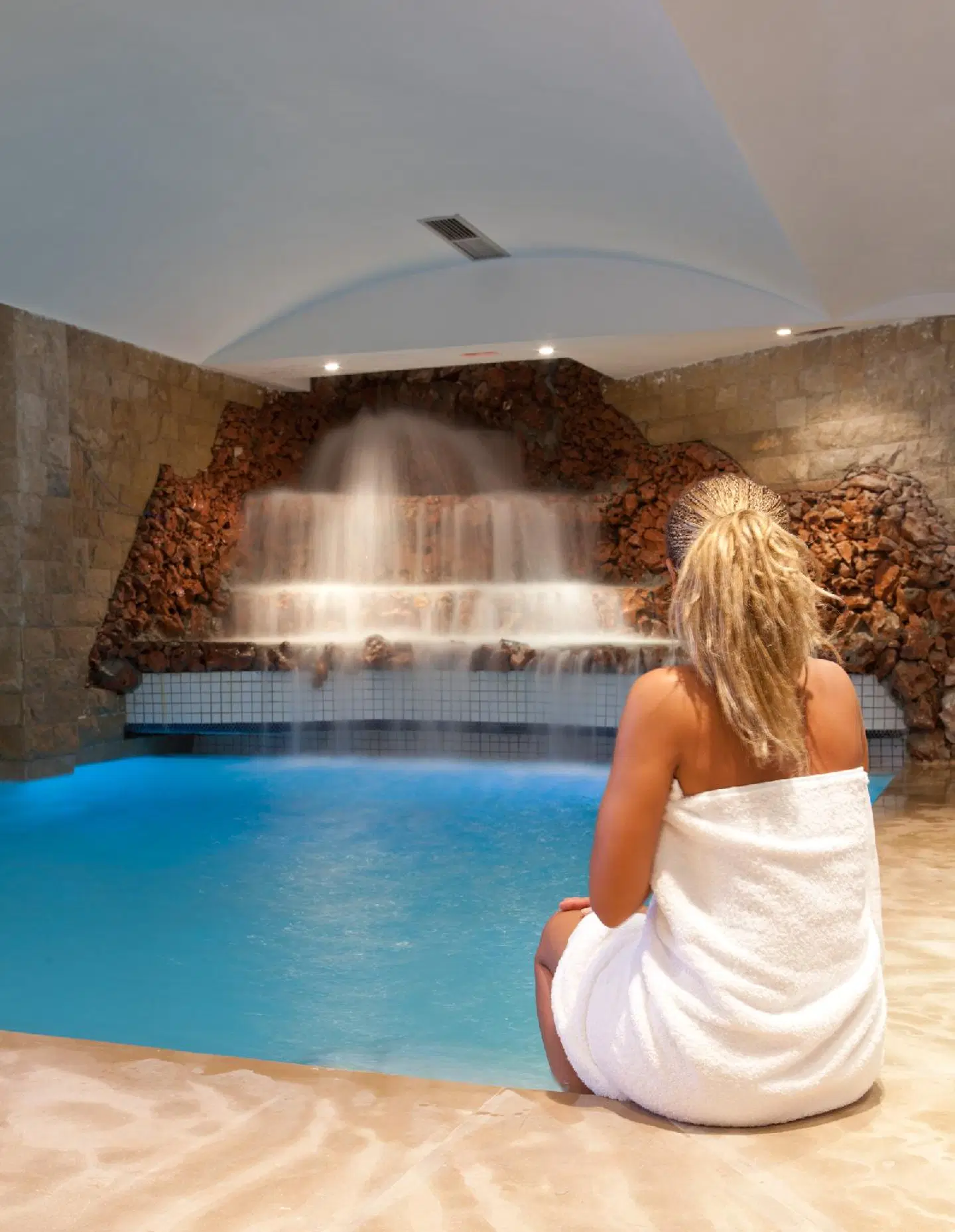 Art Palace Suites & Spa Hallenbad