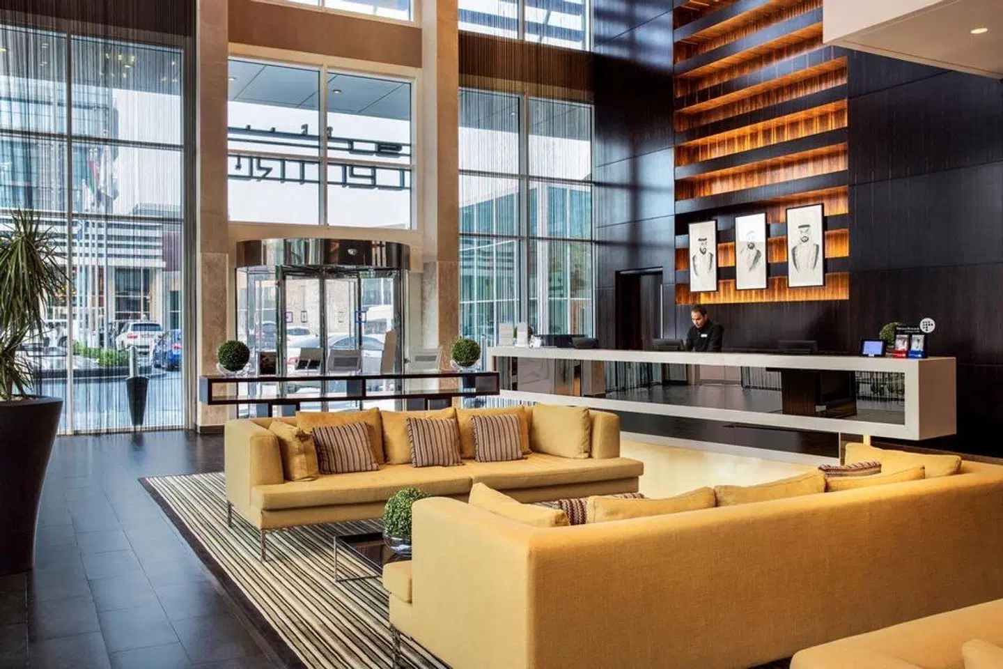 Yas Plaza Circuit by IHG LOUNGE_LOBBY