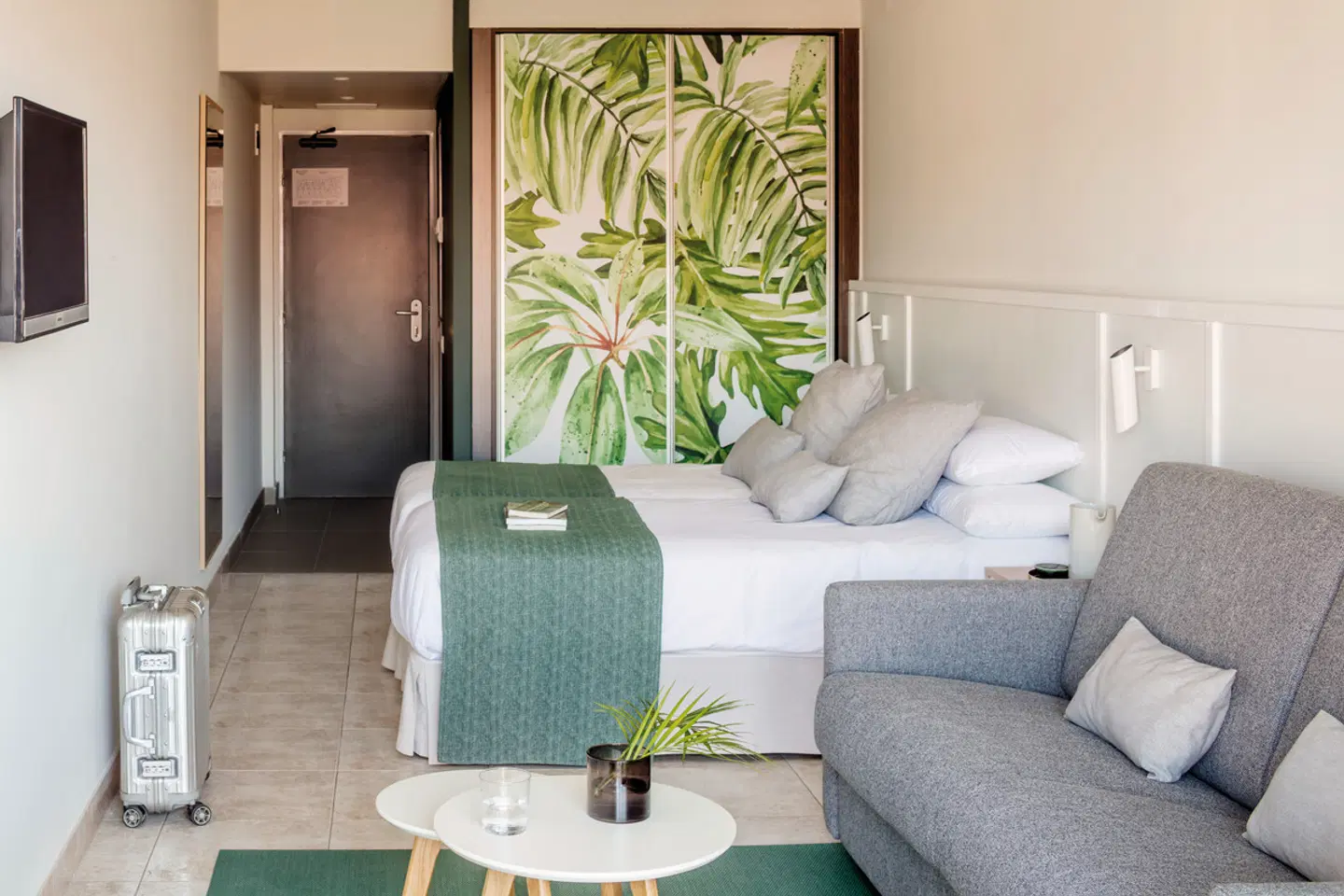 AQUA Hotel Bertran Park ROOM_EXAMPLE