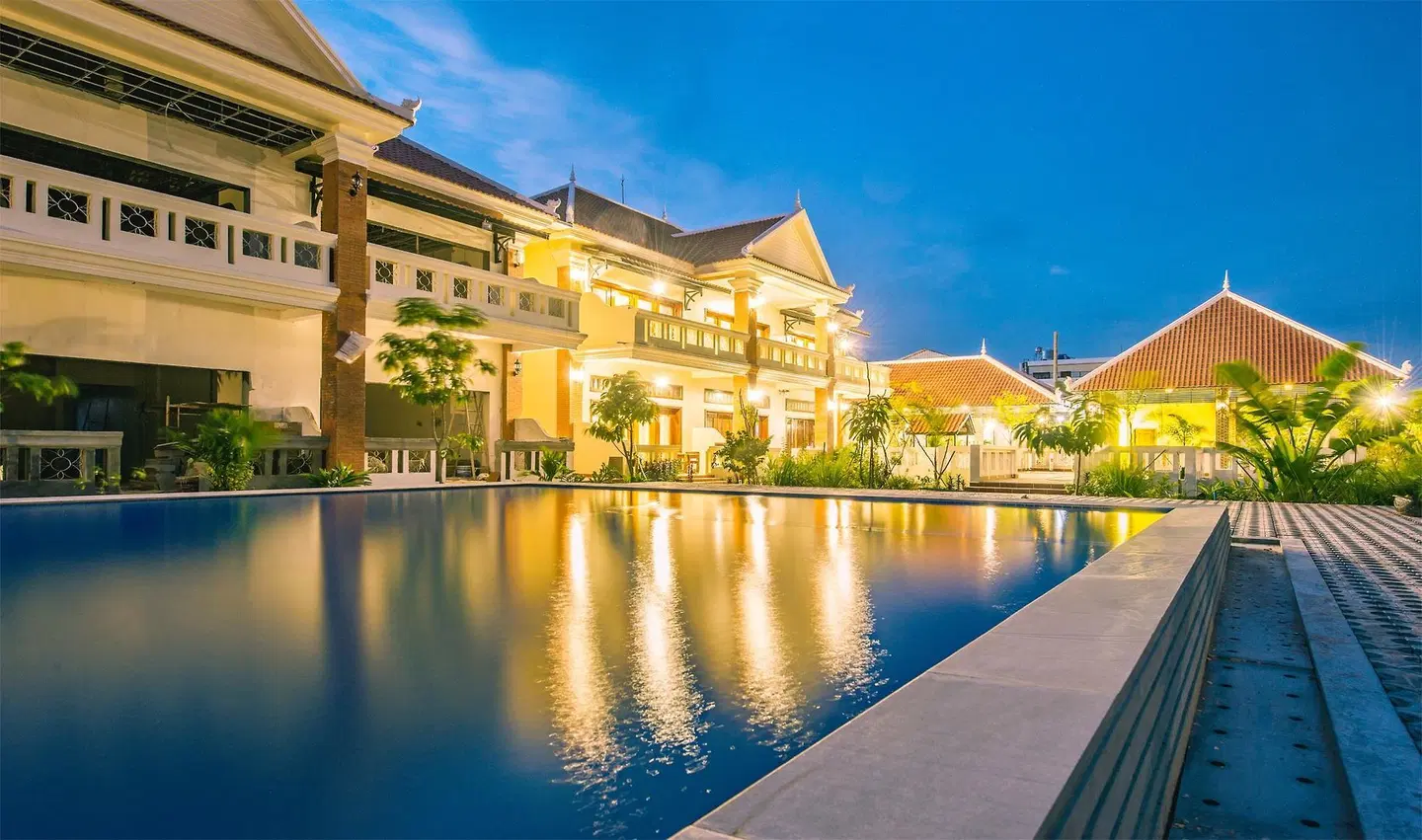 Amour D Angkor OUTDOOR_POOL