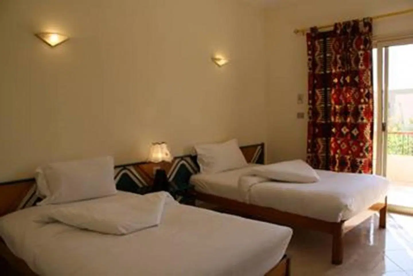 New Memnon Hotel ROOM_EXAMPLE