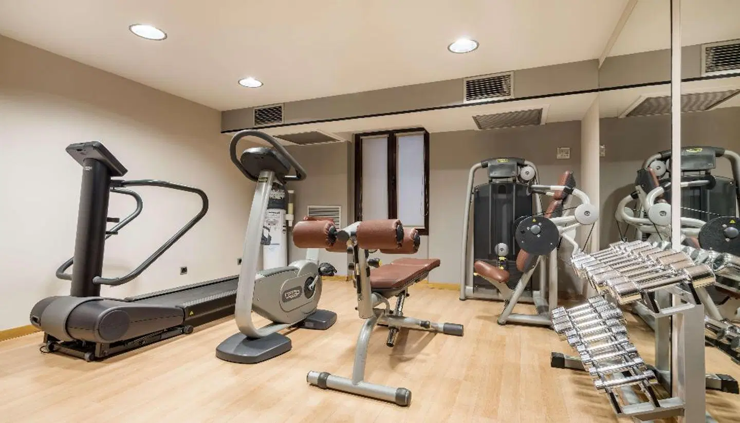 Hotel ILUNION Almirante SPORTS_AND_LEISURE