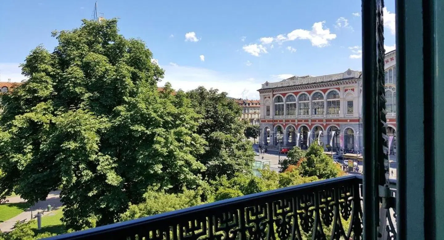 Roma e Rocca Cavour EXTERIOR