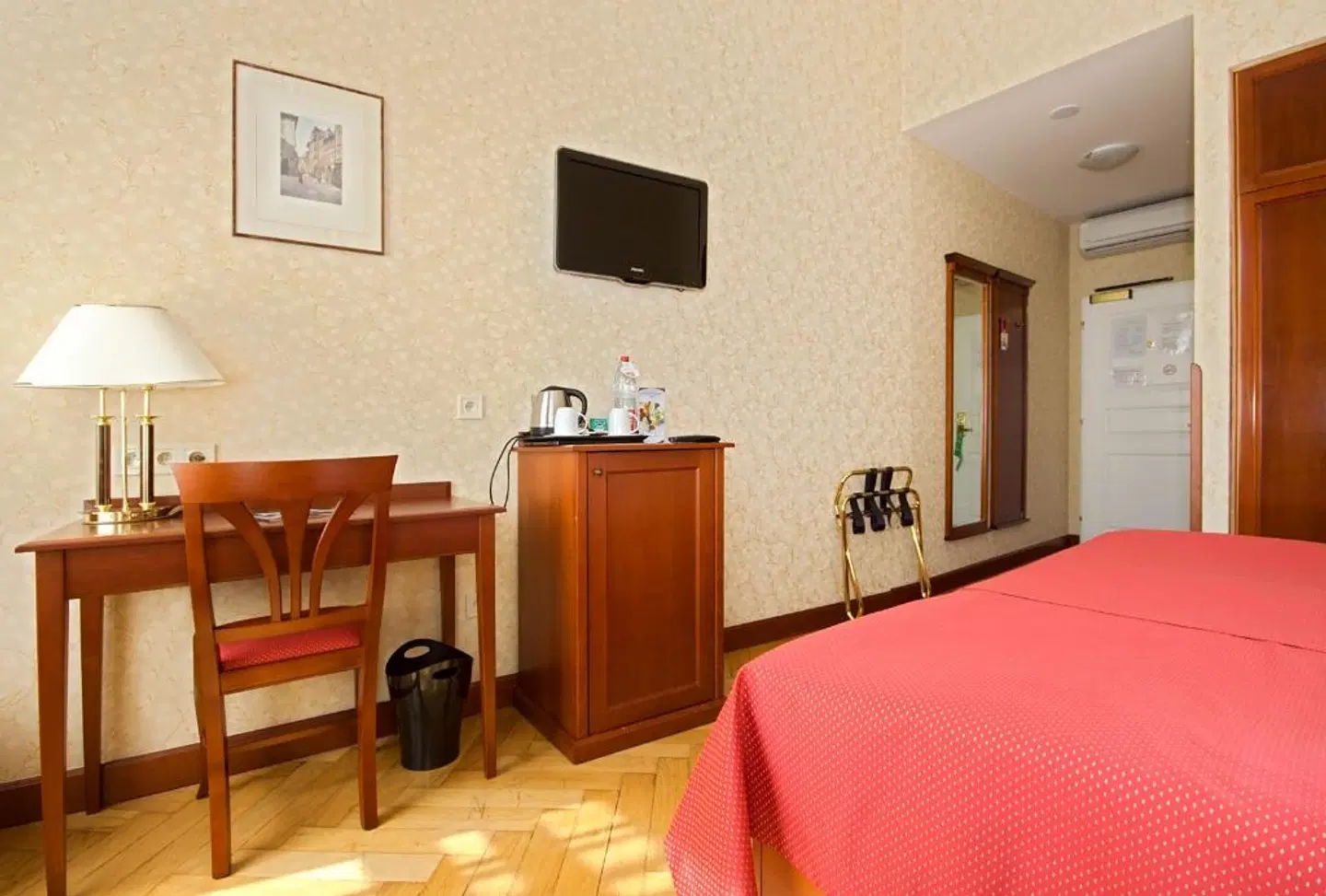 Rott ROOM_EXAMPLE