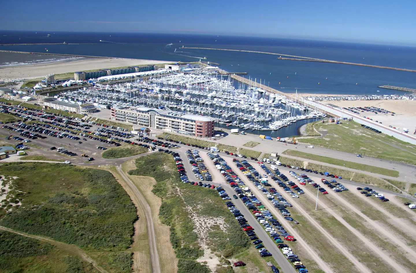 Leonardo Hotel IJmuiden Seaport Beach LANDSCAPE