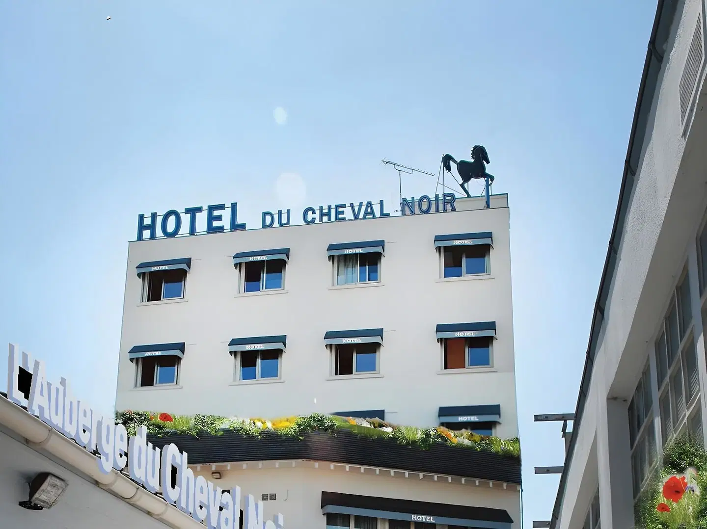 Lauberge Du Cheval Noir EXTERIOR