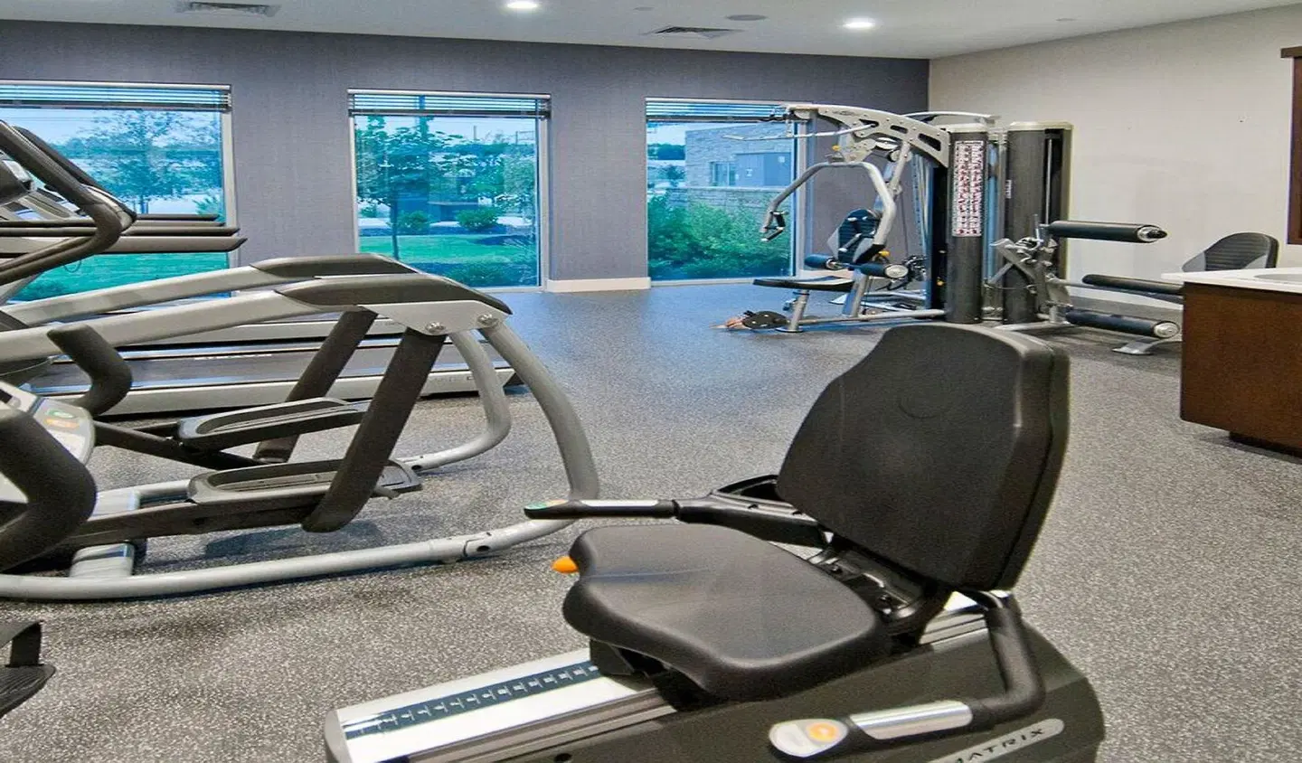 Holiday Inn Austin Airport by IHG SPORTS_AND_LEISURE