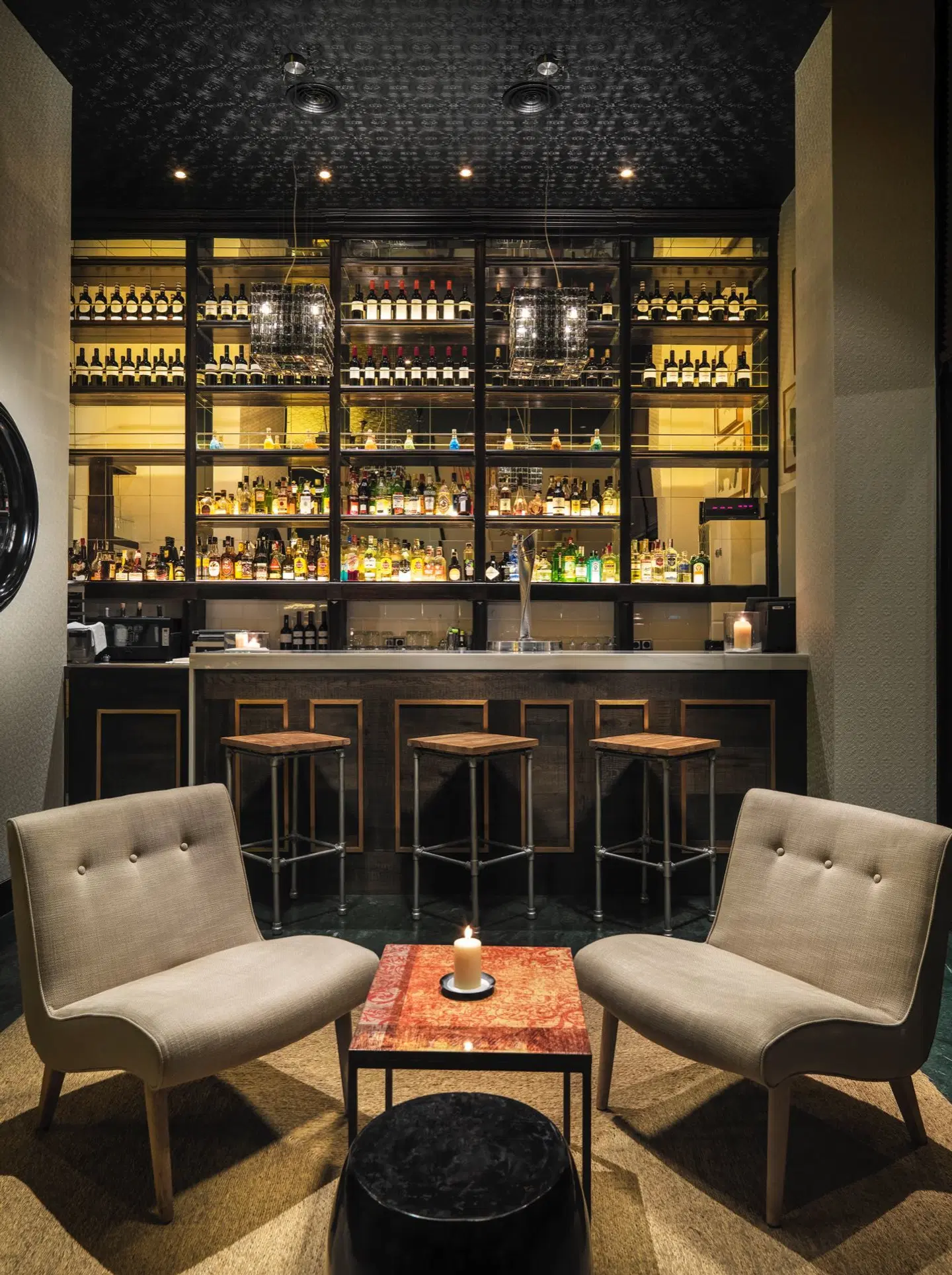 H10 Itaca Bar