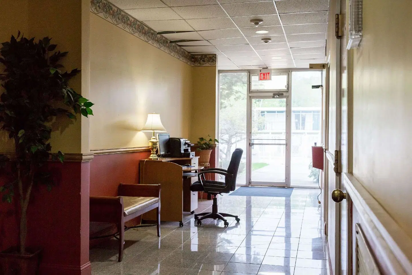 Econo Lodge RESTAURANT