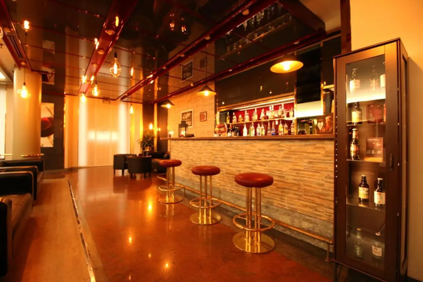 Diplomatic Bar