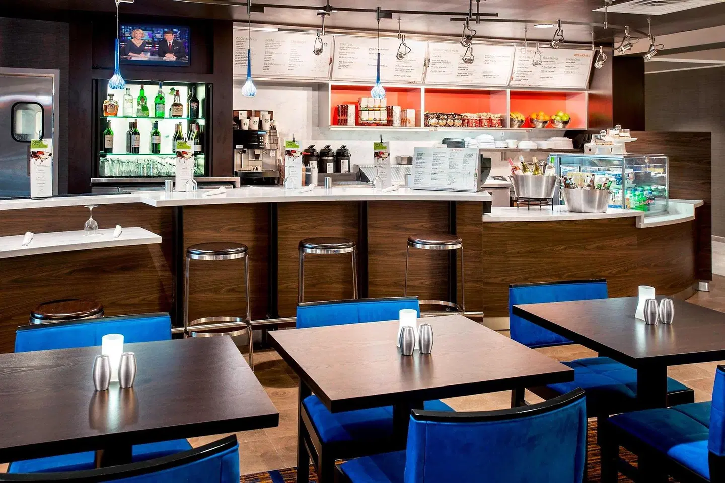 Courtyard by Marriott Parsippany Bar