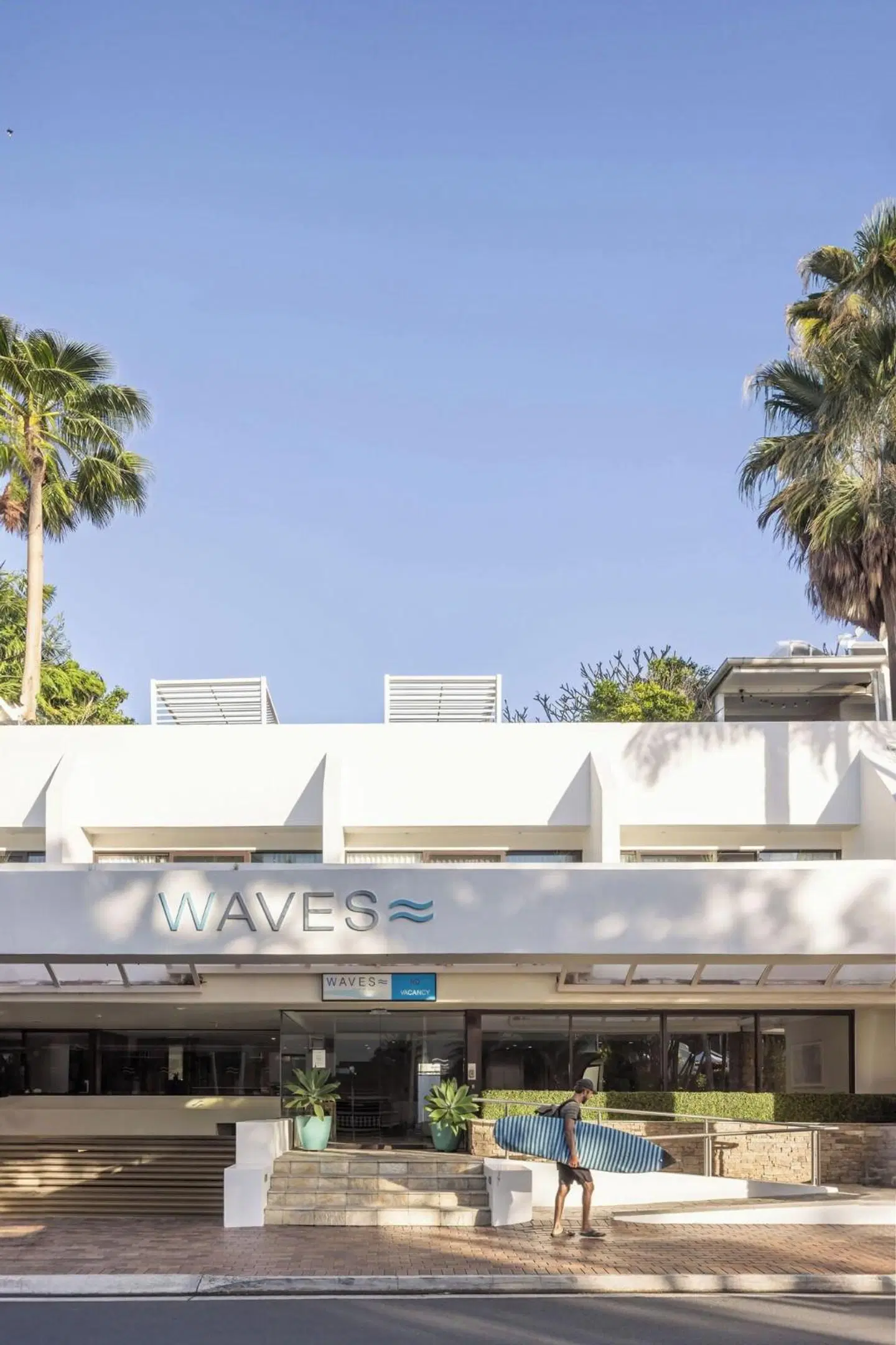 Waves Byron Bay EXTERIOR
