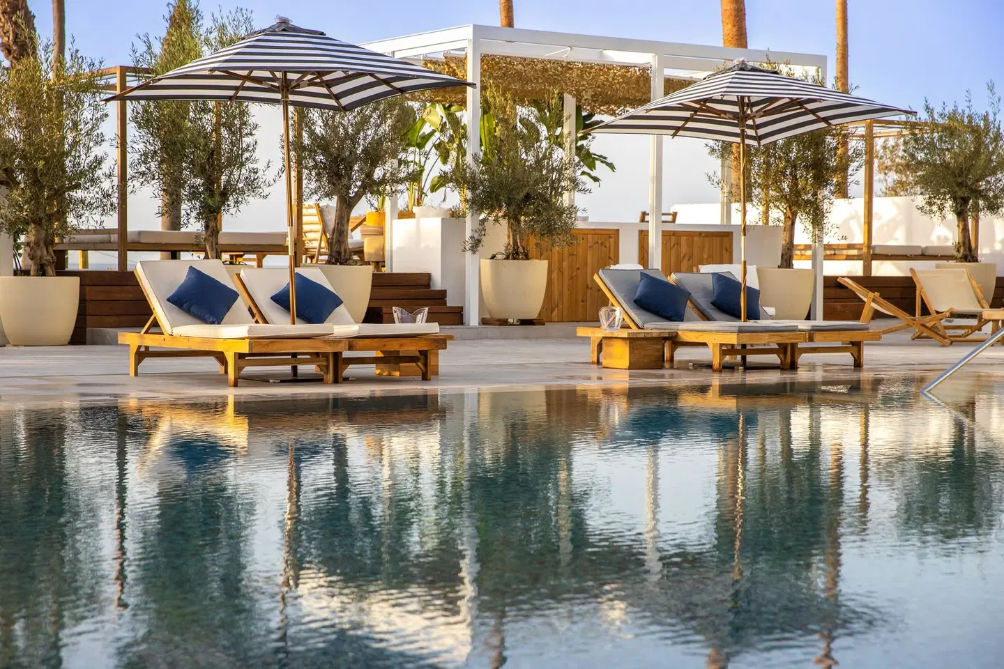 METT Hotel & Beach Resort Marbella - Estepona OUTDOOR_POOL