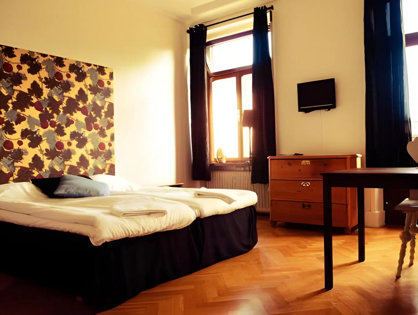 Systrar & Bönor Bed and Breakfast ROOM_EXAMPLE