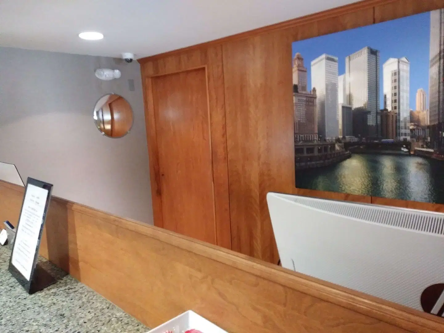 Best Western Plus Chelmsford Inn BATHROOM