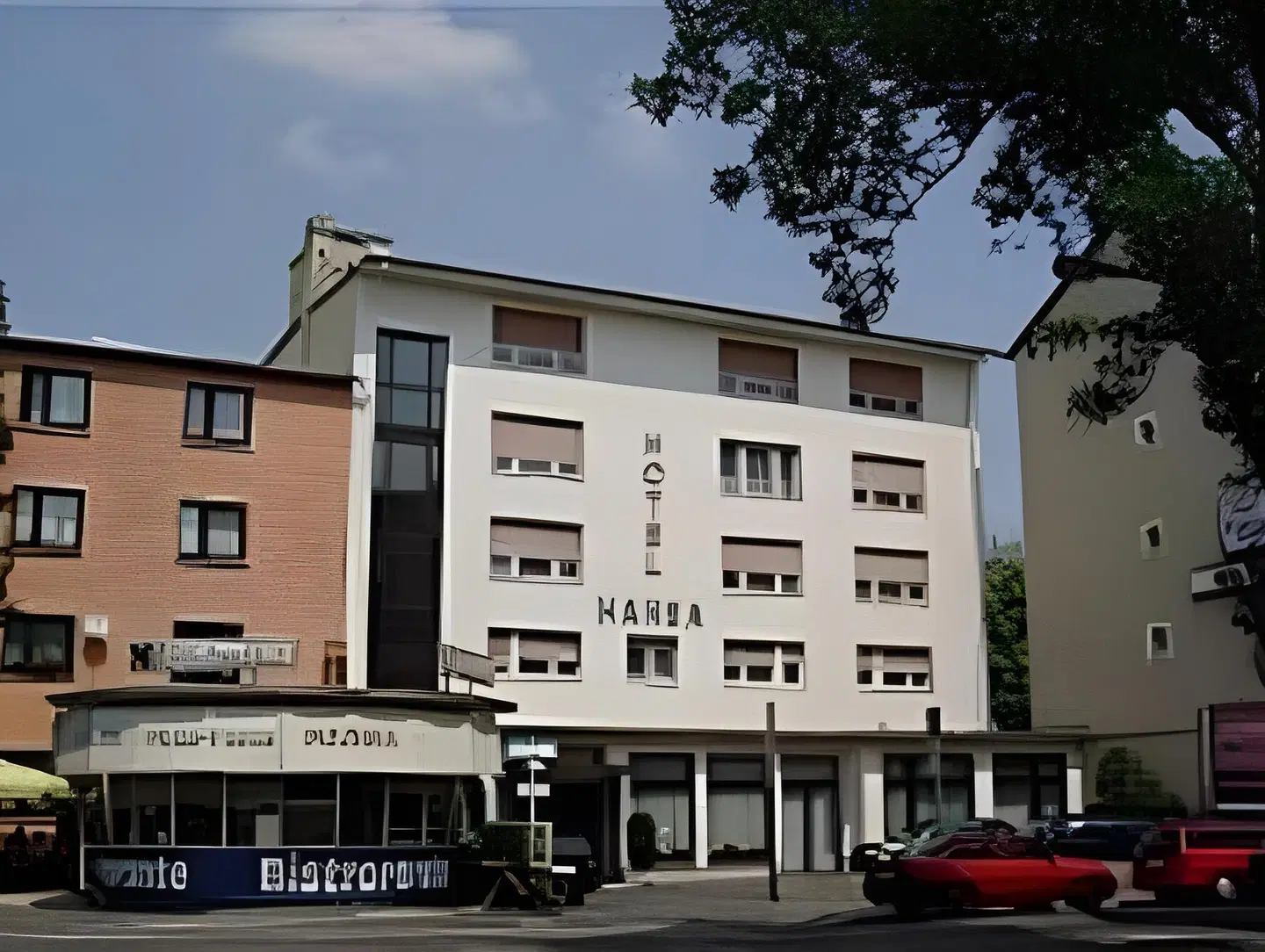 Hansa EXTERIOR