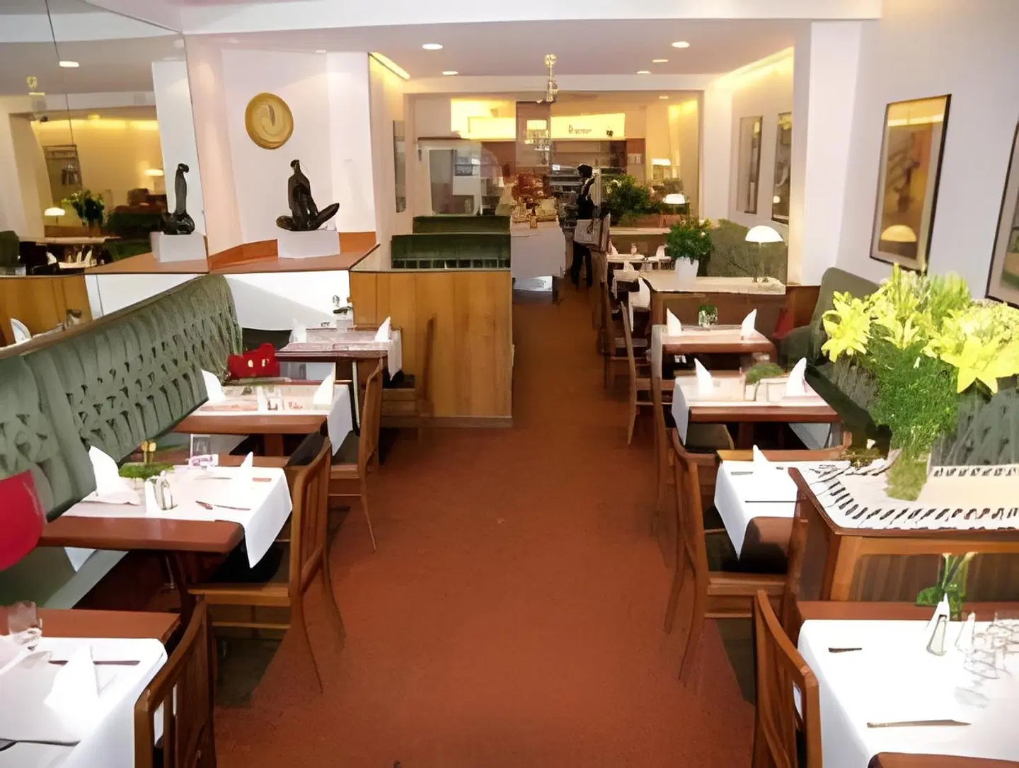 Francais Restaurant