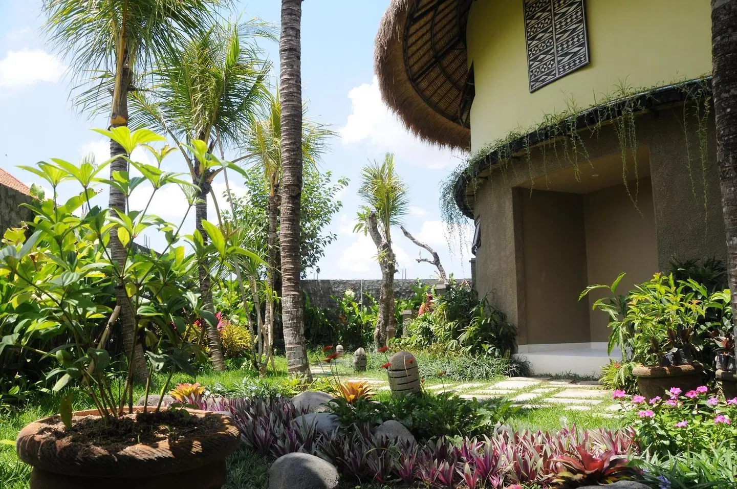 Honai Resort Garten