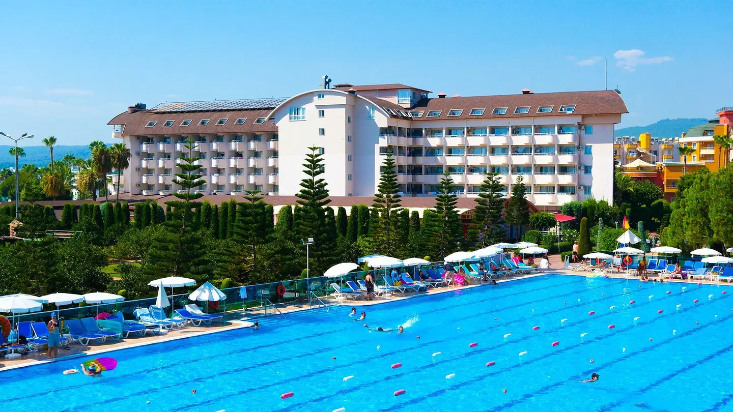 Lonicera World Hotel EXTERIOR