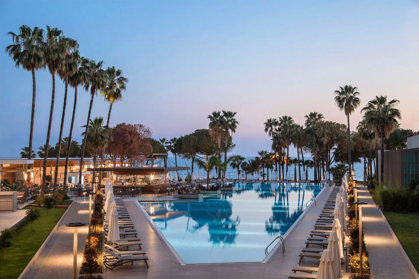 Acanthus & Cennet Barut Collection OUTDOOR_POOL
