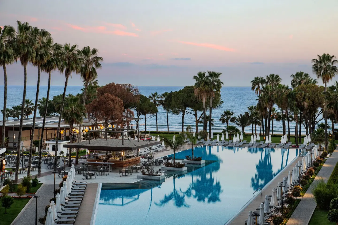 Acanthus & Cennet Barut Collection OUTDOOR_POOL