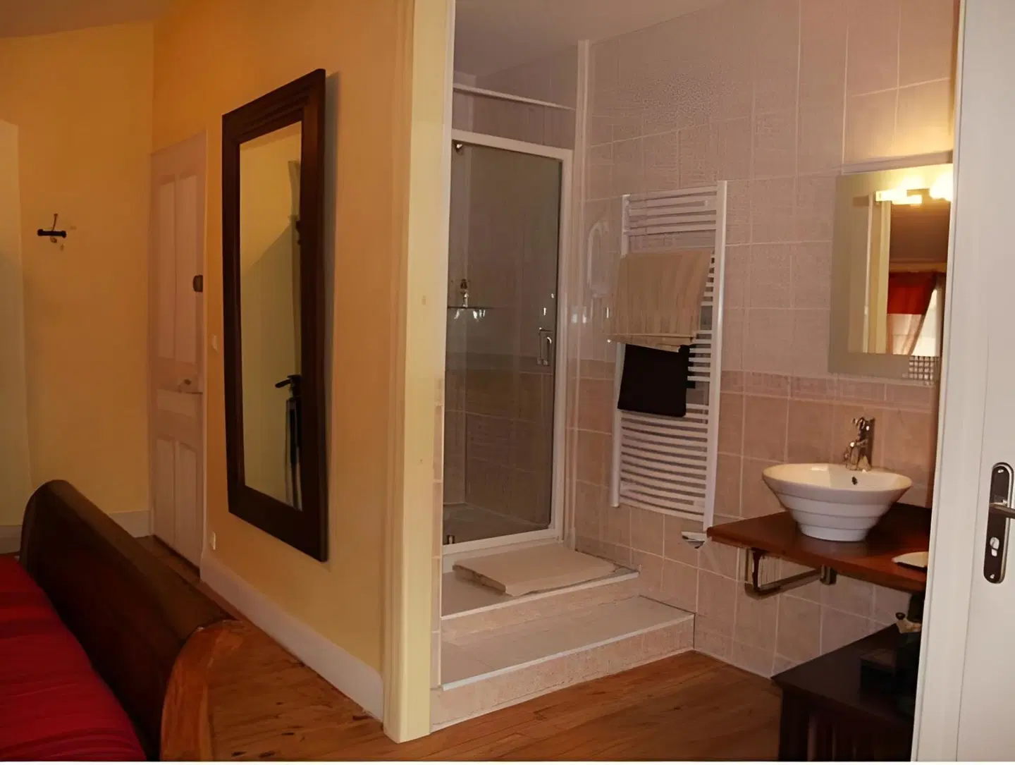 Park des Collines Badezimmer