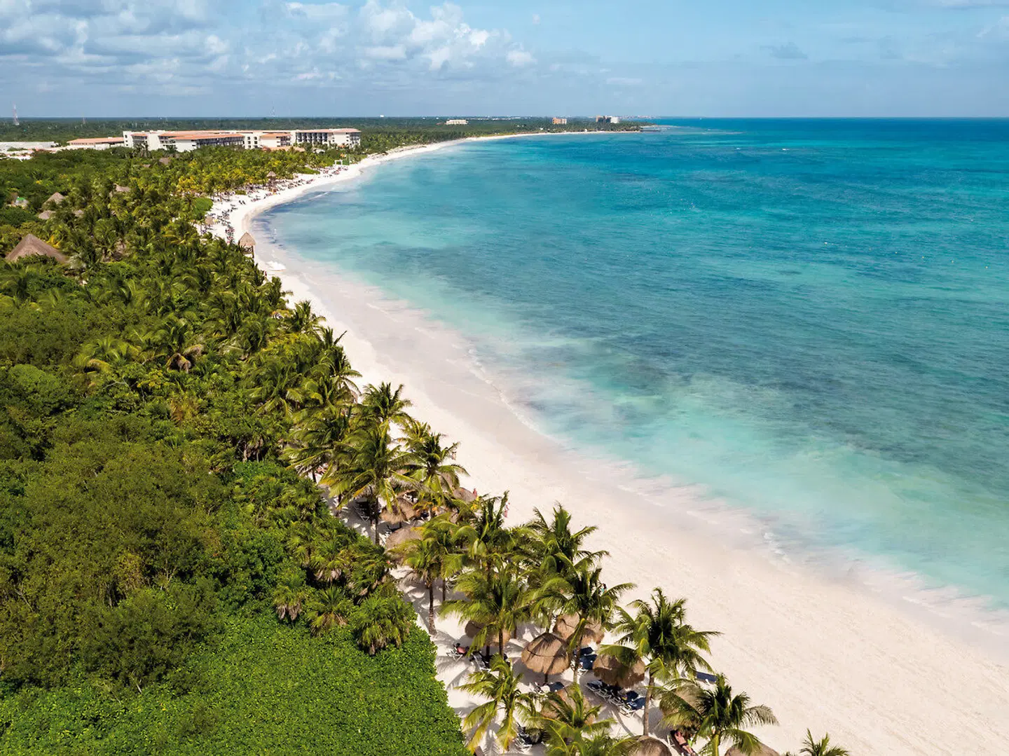 Grand Palladium Colonial Resort & Spa BEACH