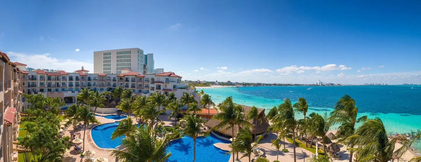 Fiesta Americana Cancún Villas OUTDOOR_POOL