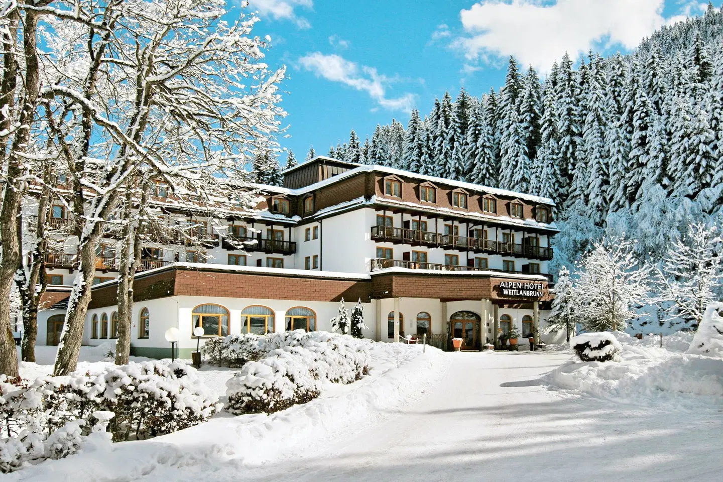 Alpenhotel Weitlanbrunn EXTERIOR
