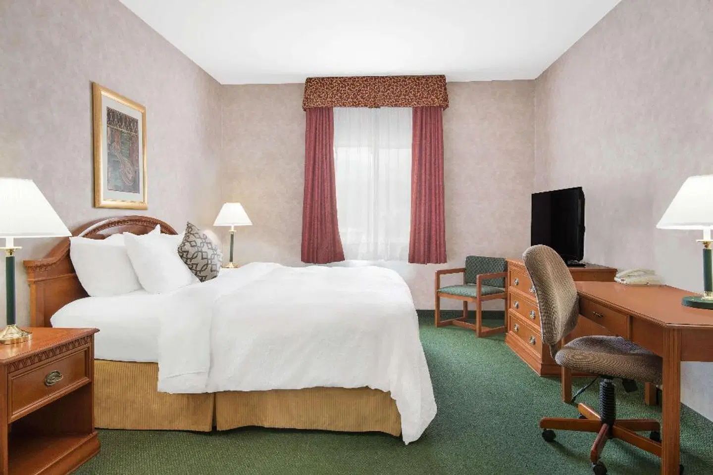 Days Inn & Suites by Wyndham Dumas ROOM_EXAMPLE